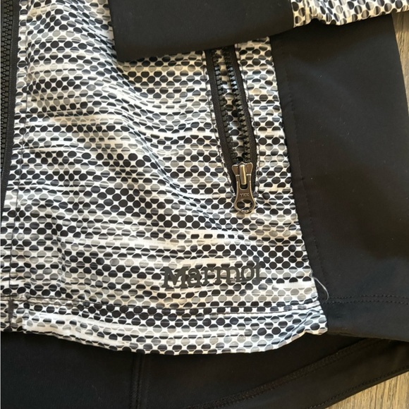 Marmot Muse women’s windbreaker running jacket size S - Picture 4 of 4